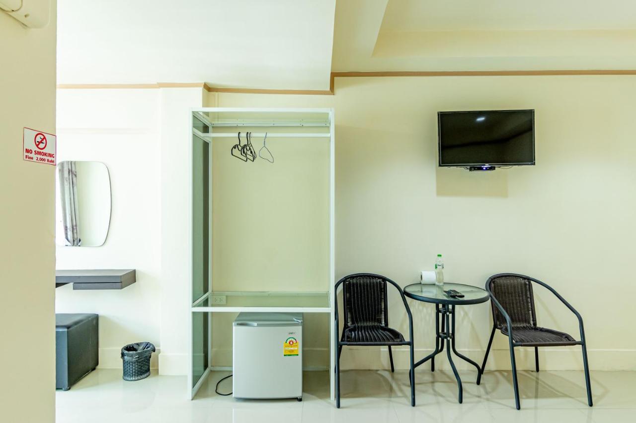 Ice Residence Hotel Bang Sao Thong Экстерьер фото