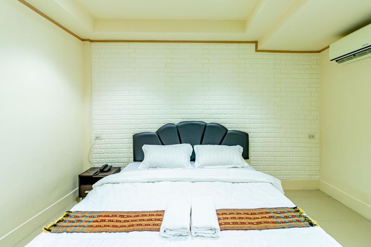 Ice Residence Hotel Bang Sao Thong Экстерьер фото