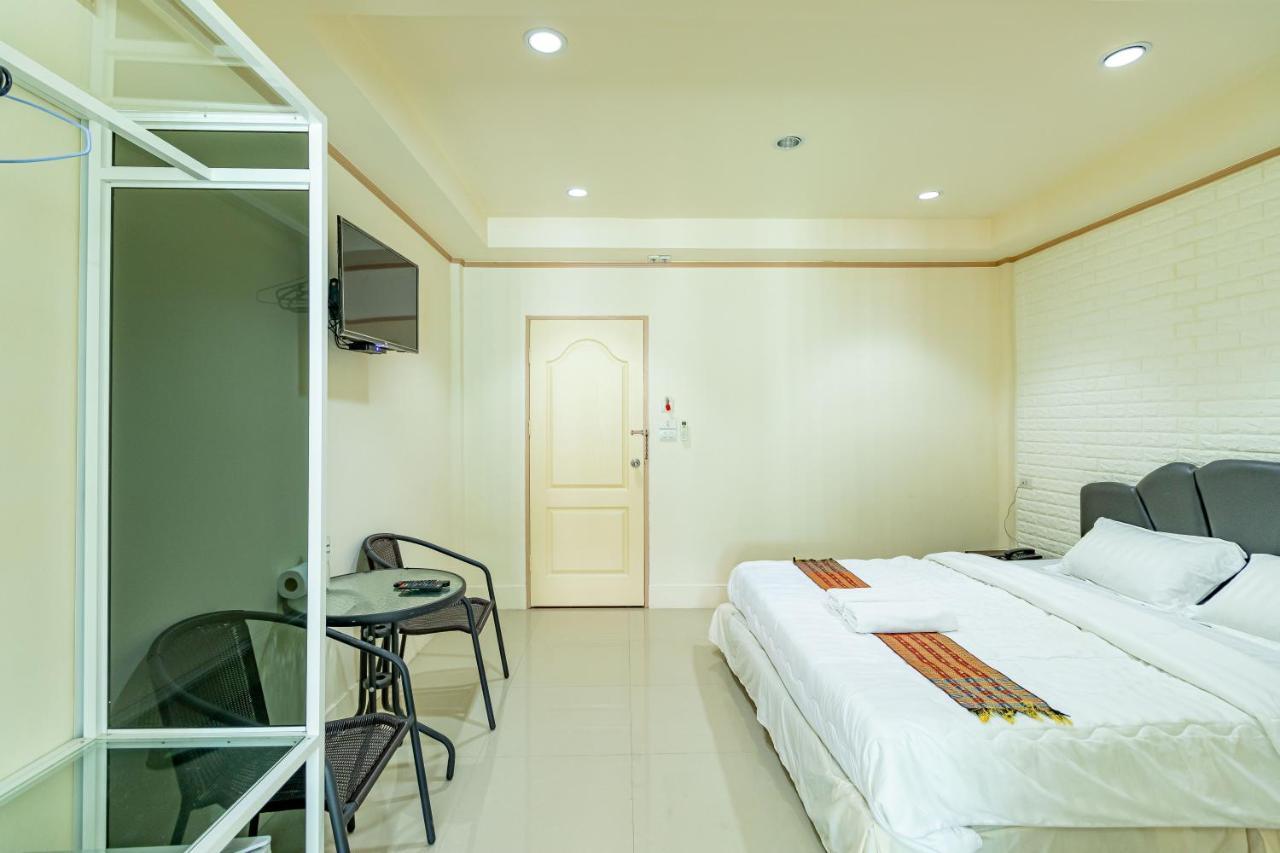 Ice Residence Hotel Bang Sao Thong Экстерьер фото
